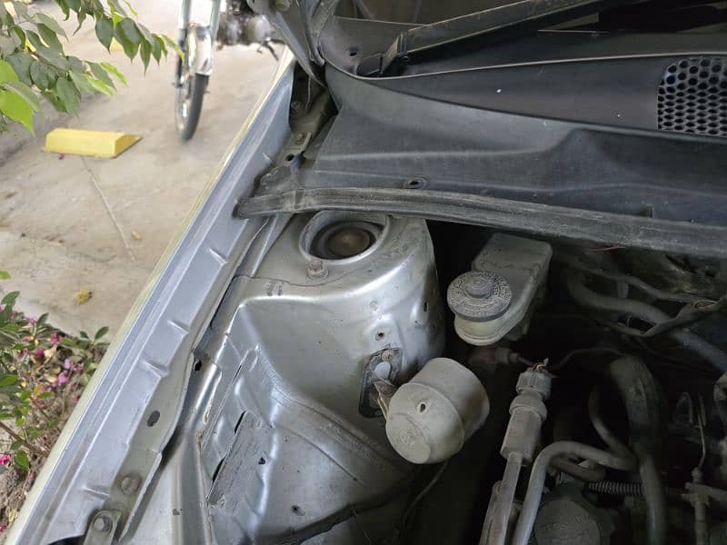 Toyota Platz 1.0 2003 model/ 2006 registered 2