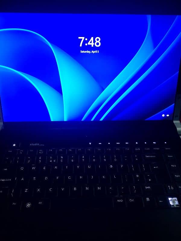 Dell Core i7 1st Gen with Dedicated Gpu 1