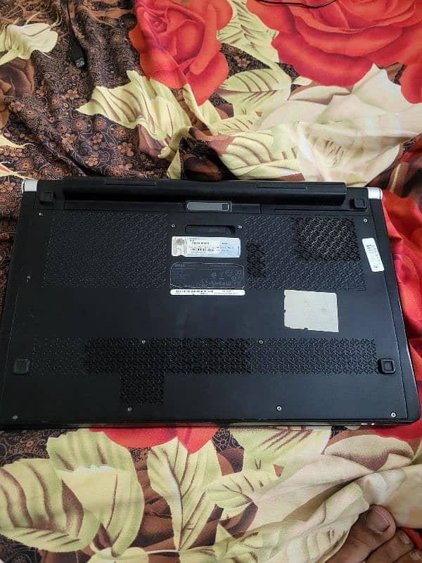 Dell Core i7 1st Gen with Dedicated Gpu 5