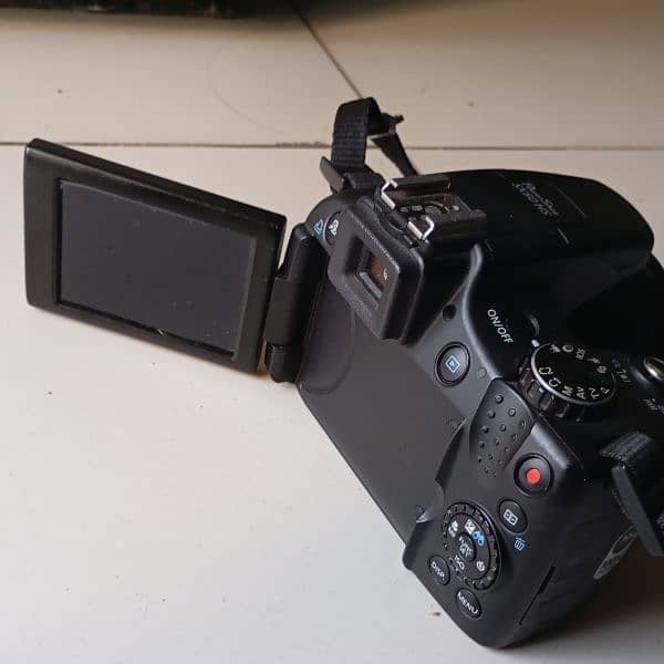 Canon PowerShot SX50 HS 12.1 MP Digital Camera 4