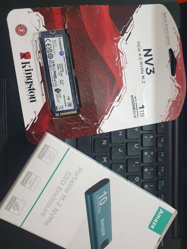 Kingston 1tb ssd And Amaze ssd enclosure (new) 0