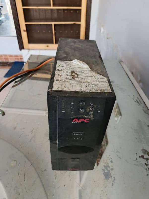 UPS 500 Watt 0