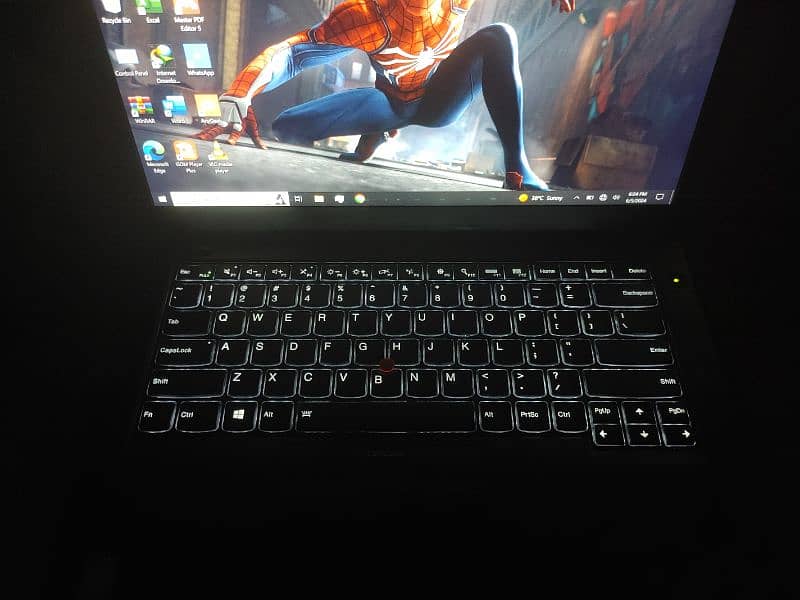 Laptop Core i7 6th gen touch screen 3