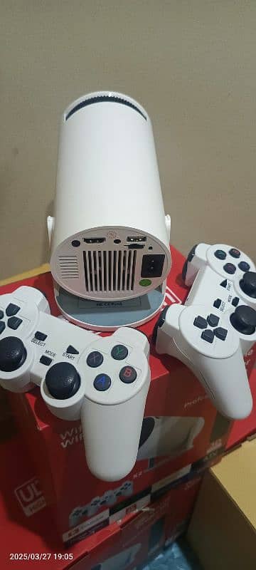 Android projector available in wholesale price 10