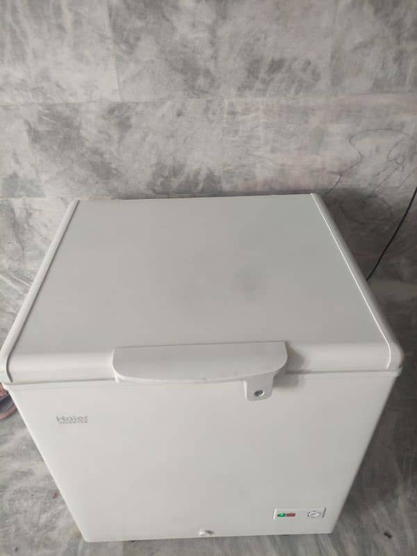 Haier Inverter Chest Freezer-HDF-245 INV WHITE-(Used) For Sale 7