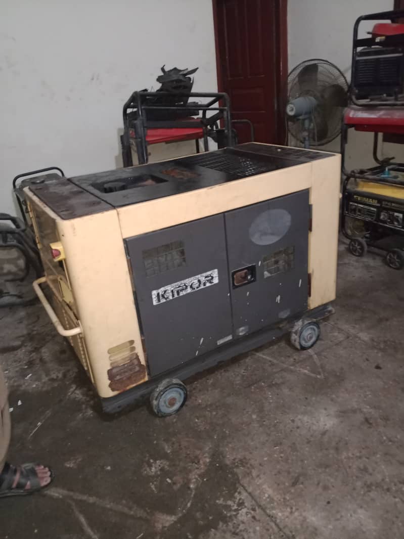 Note : Location peshawar , 9 KVA dieselCondition Generator 6