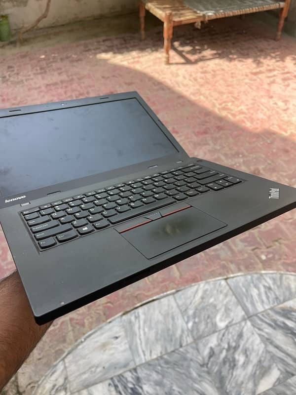 Lenovo core i3 5th generation 1