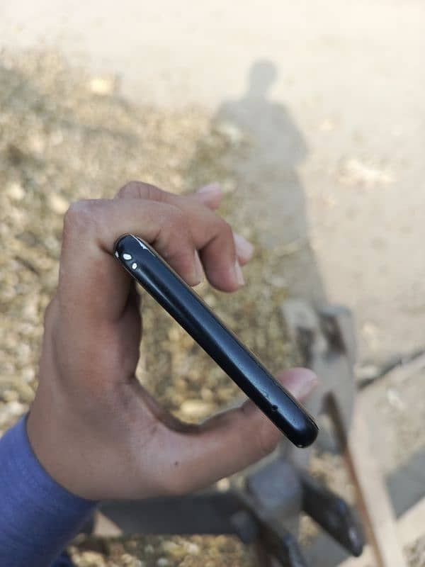 LG V50 ThinQ 4