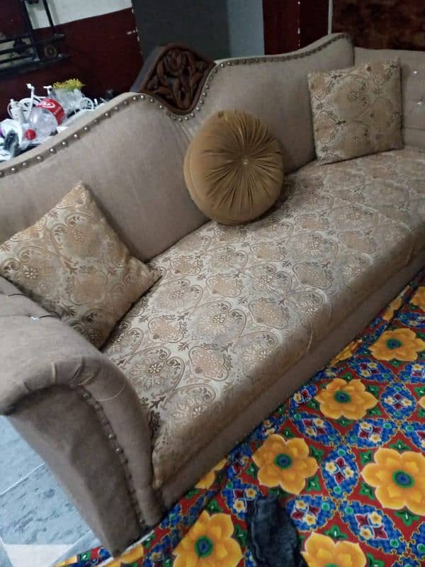 seven seater sofa like a new condition for urgent sale 7