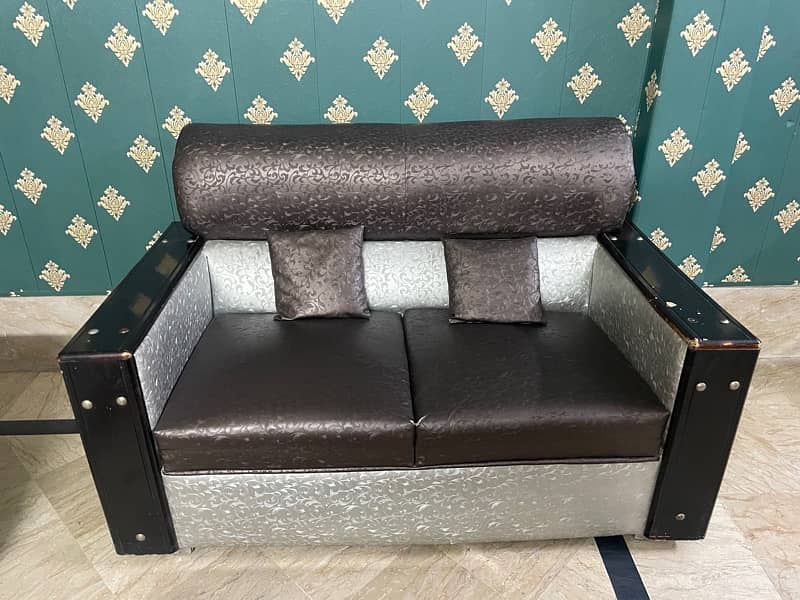 Good Condition Sofa set 2