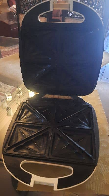 8 in one sandwich maker 0