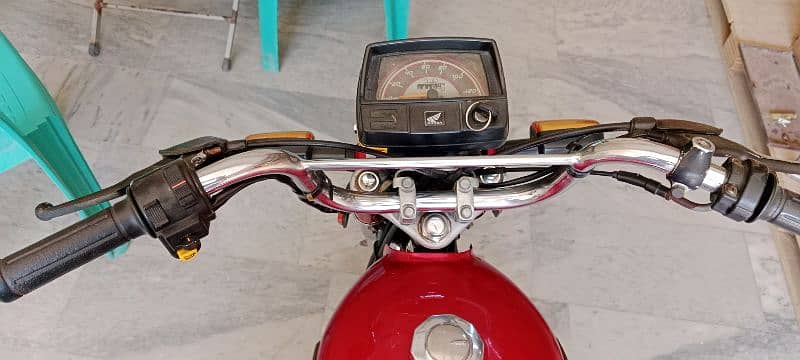 Honda cd 70 cc 3