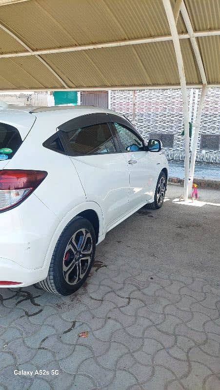 Honda vezel z model 2015 7