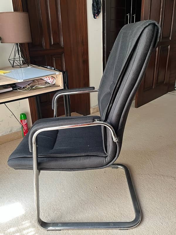 study chair 2