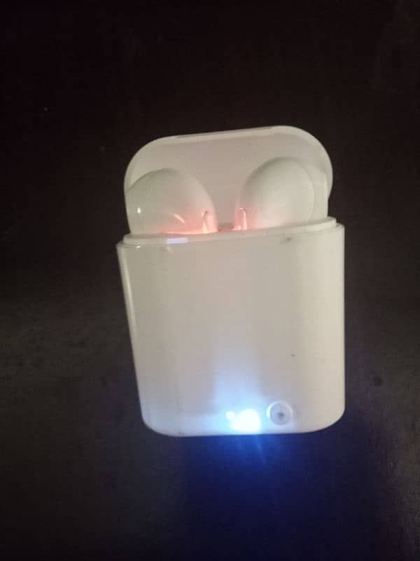 Wireless Bluetooth Earbuds 1