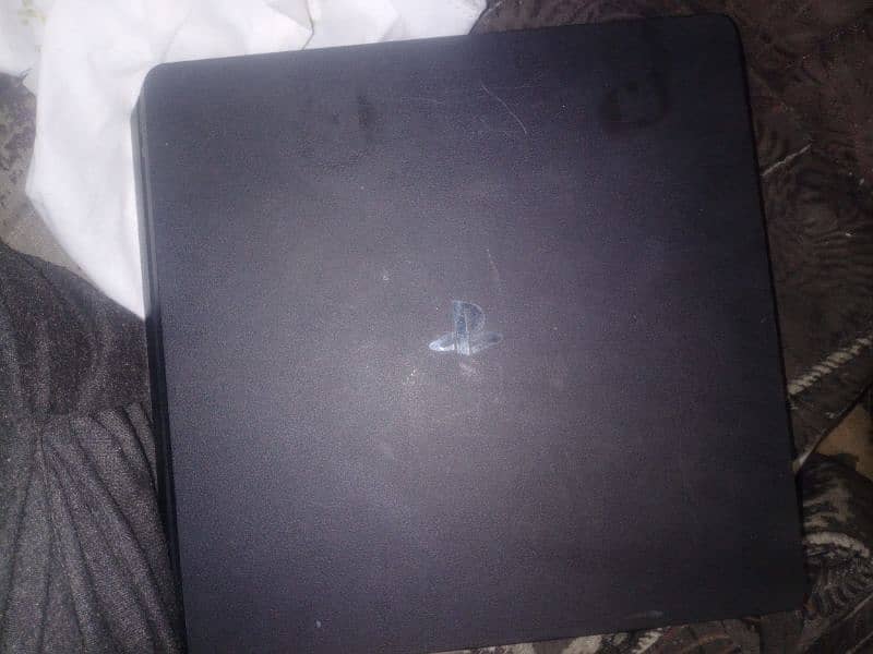 PS 4 slim 500 gb for sale 0