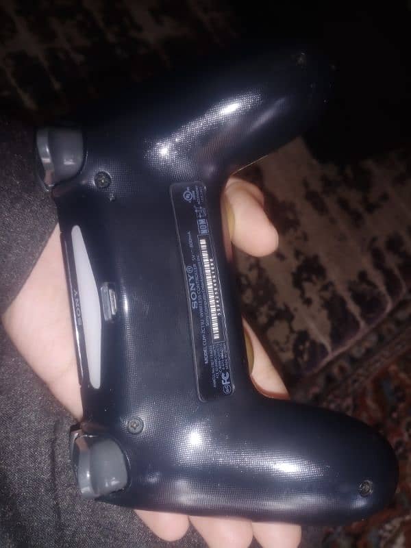 PS 4 slim 500 gb for sale 5