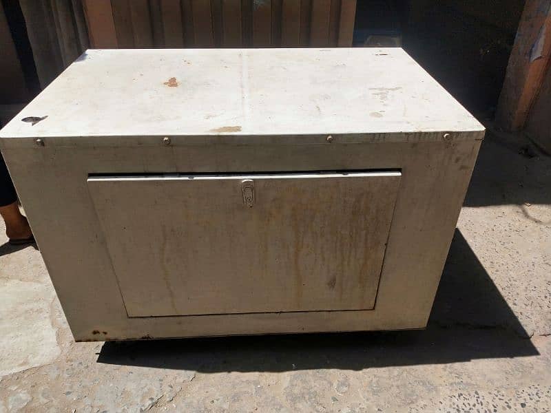 generator + hood 1