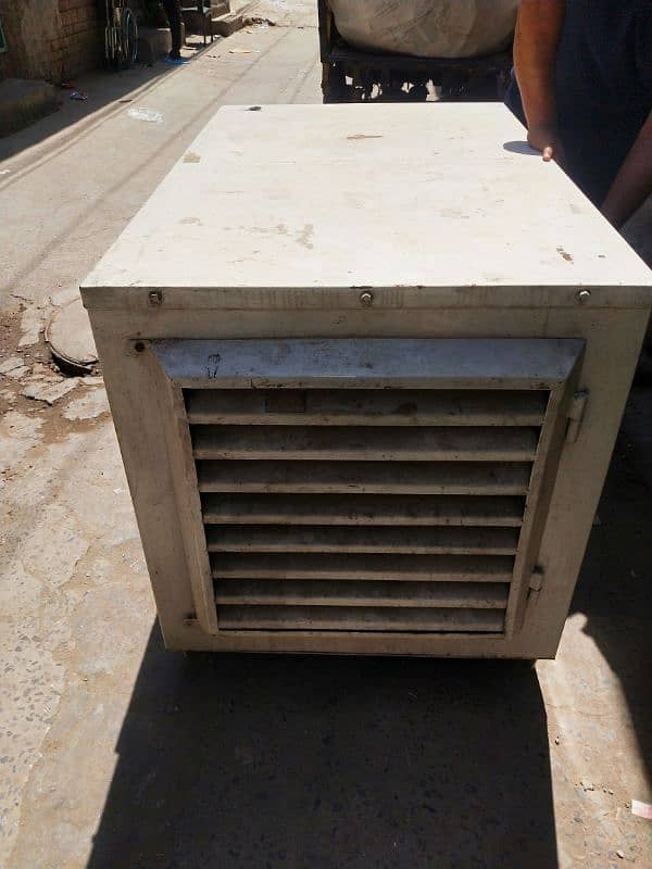 generator + hood 2