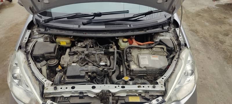 Toyota Aqua 2012 sale and exchange possible 7