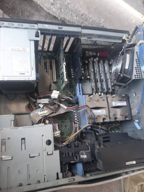 Dell 490 Gaming PC workstation 9