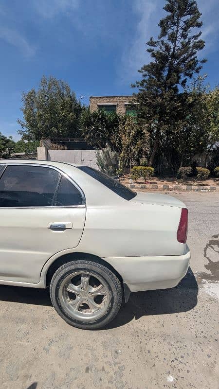 Mitsubishi Lancer 1996 6