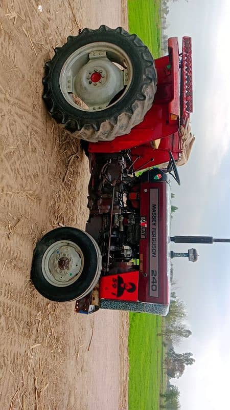 Massey 240 model 2007 for sale 1