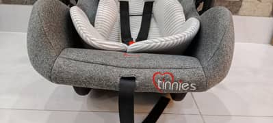 Tinnies Baby Carry Cot/ Baby Carrier/ Baby Car seat