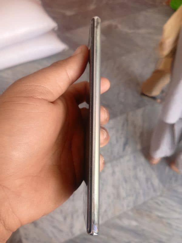 12/256 dual sim PTA p approved 4