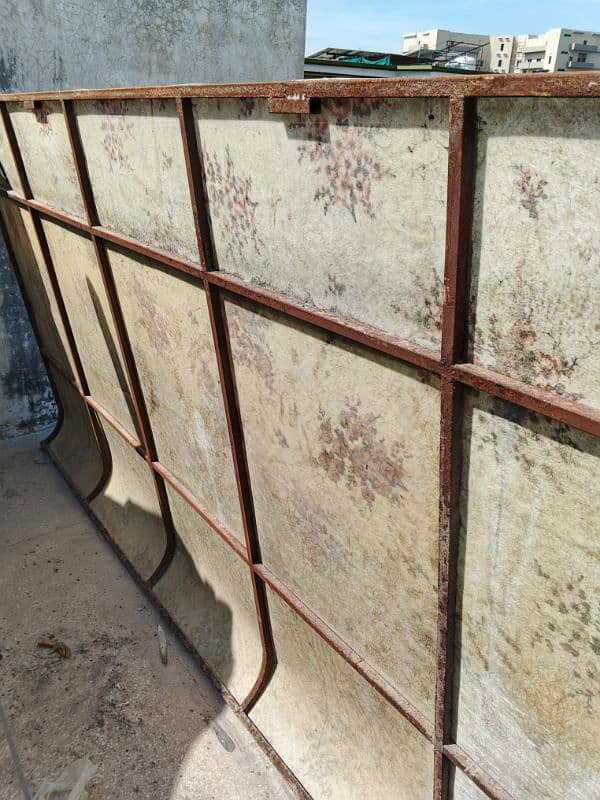 fiber shade in metal frame 0