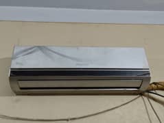 Kenwood 1 ton split AC