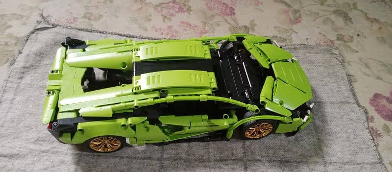 Cyberpunk Lamborghini 4