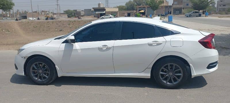 Honda Civic Oriel 2021 5