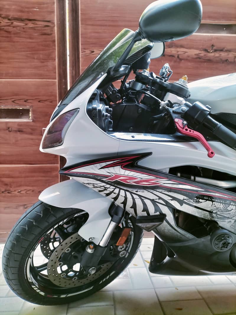 Yamaha YZF-R6 2012 5