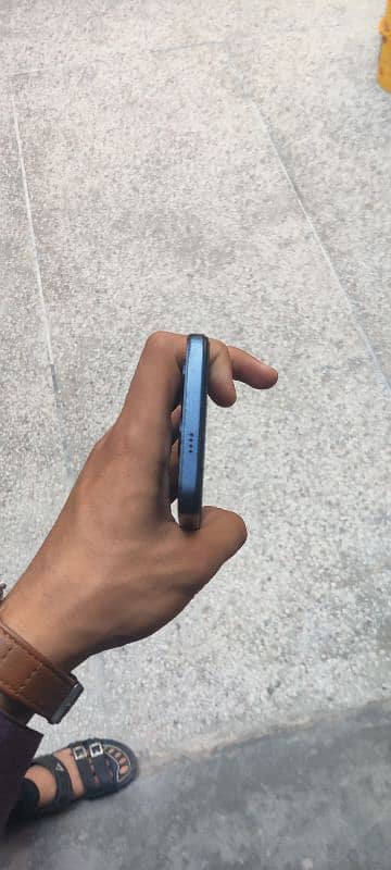 tecno spark go 2024 4