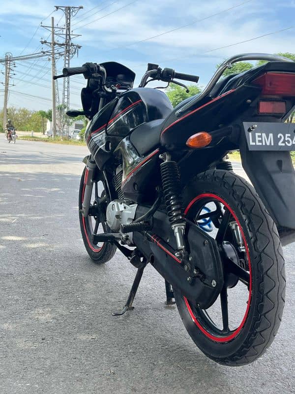 ybr 125 in good condition 1