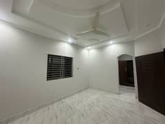 8 Marla Beautiful Upper Portions Available For Rent In Sunfort Viilas Sialkot