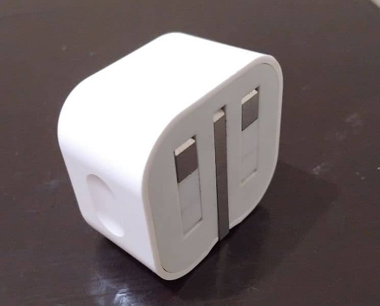 Apple iPhone charger 0