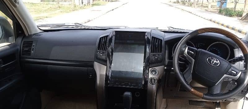 Toyota Land Cruiser 10