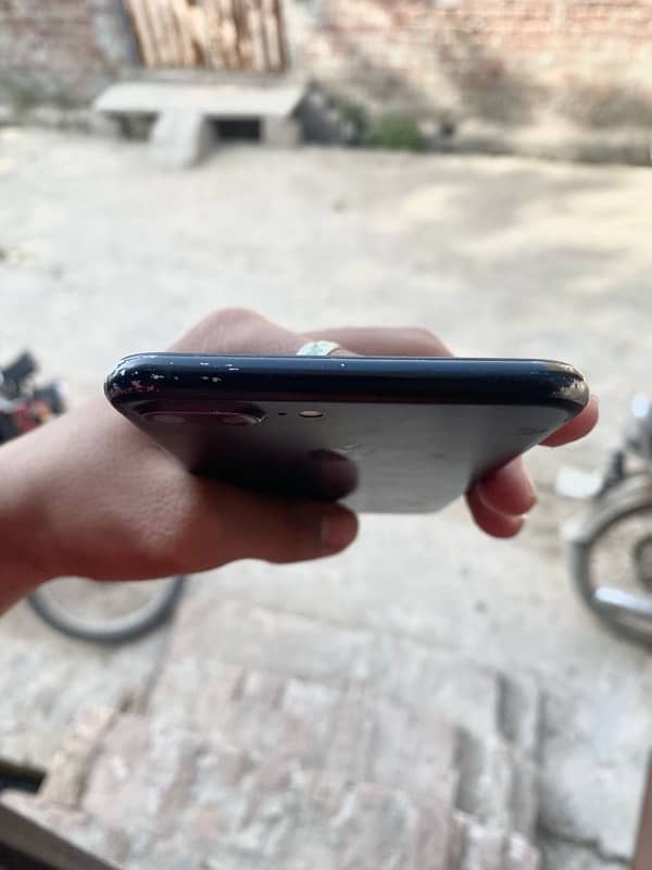 i want to sale i phone 7 plus non pta 128 gb 3
