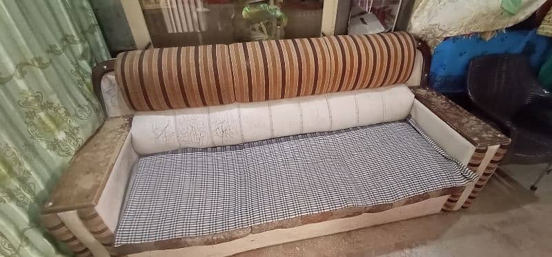 Sofa for sale / Sofa set / 5 seater sofa set / wooden sofa 0