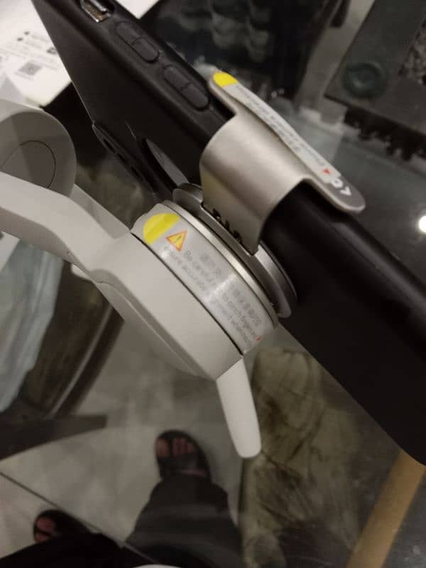 DJI om 4 se model in good condition 10/10 condition 3