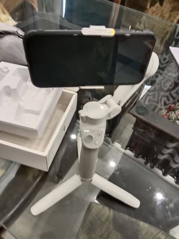 DJI om 4 se model in good condition 10/10 condition 4