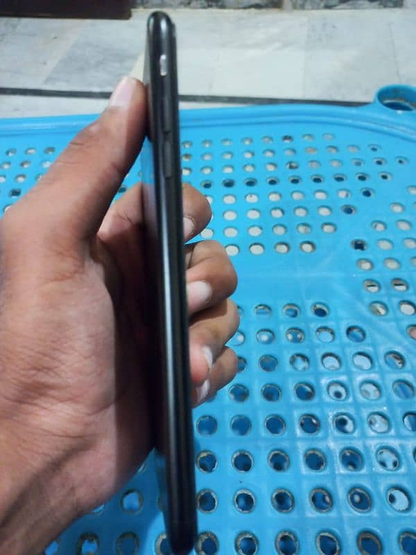 i phone 7 plus / PTA APPROVED 128 GB 4