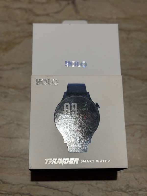 YOLO Thunder Smartwatch, barely used 1