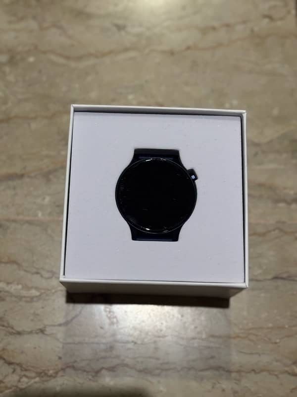 YOLO Thunder Smartwatch, barely used 3