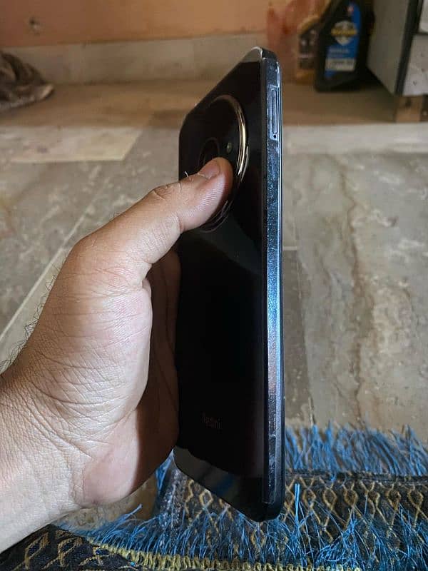 REDMI A3 4/128 WITH BOX MINT CONDITION URGENT SALE 3