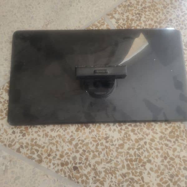 led stand never used 1