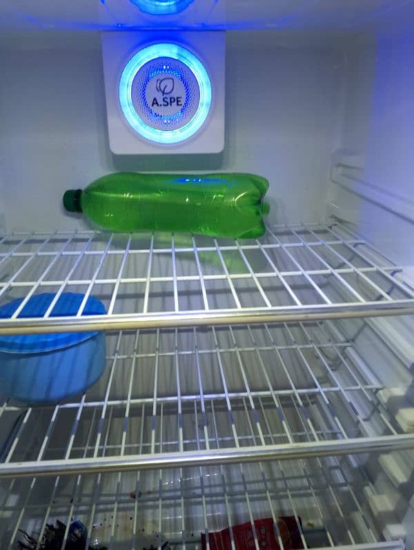 Haier Digital inverter Refrigerator, 10/10 condition Compressor, , 1