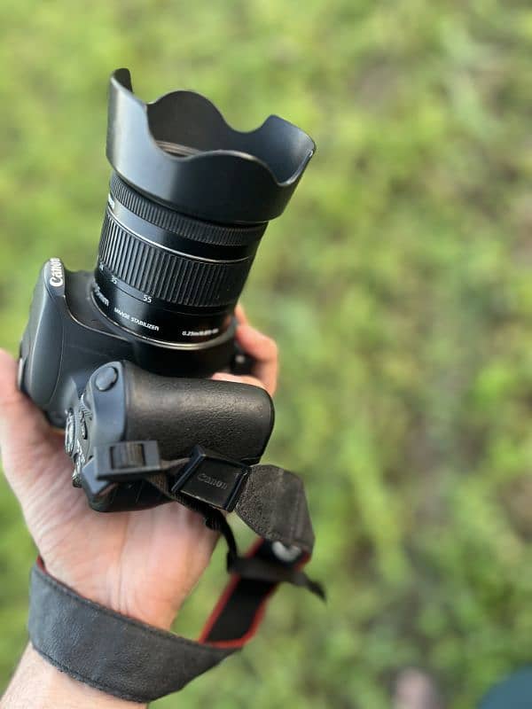 Canon EOS 200D 5
